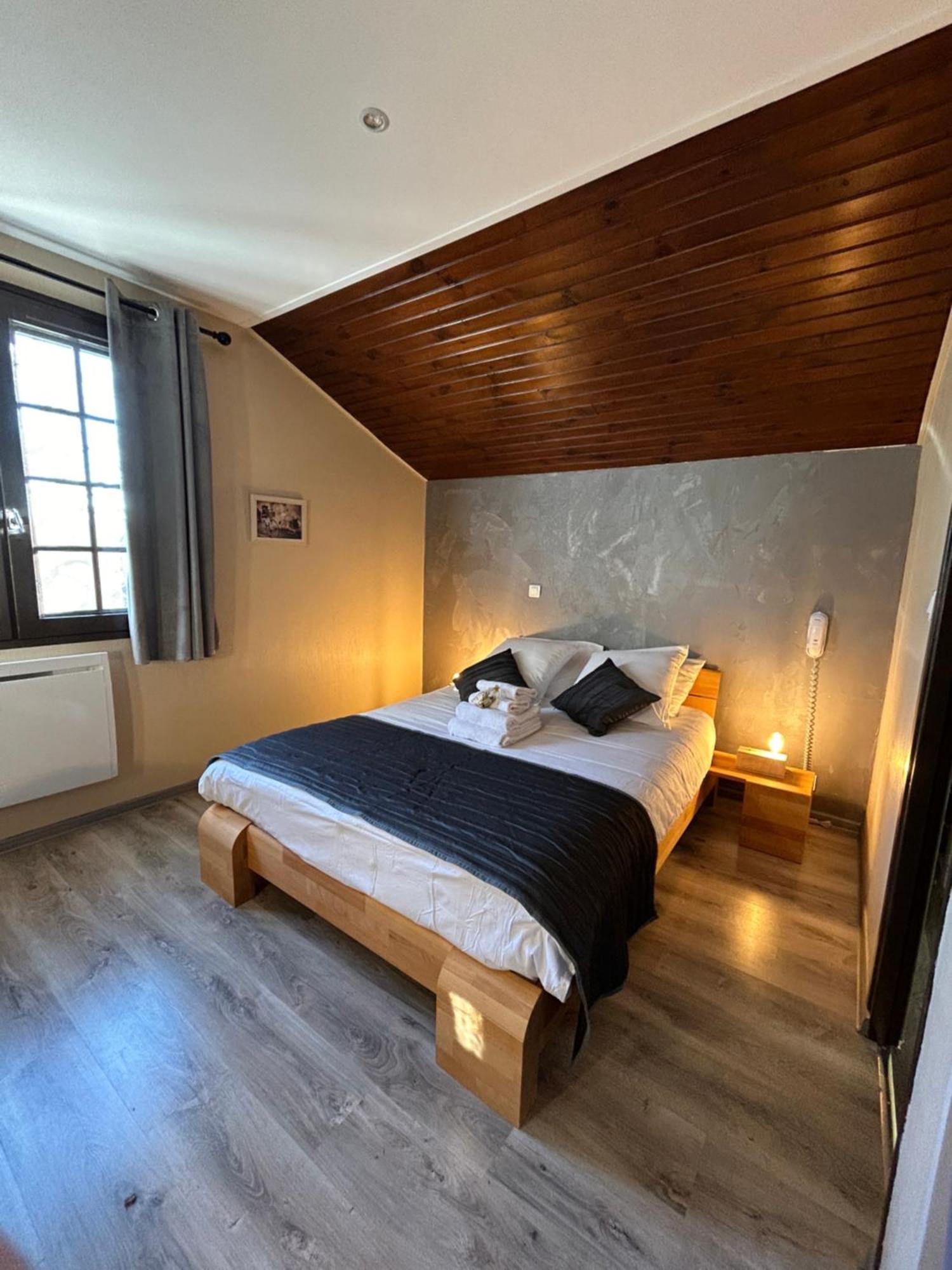 Issoncourt Logis Le Relais De La Voie Sacree酒店 外观 照片